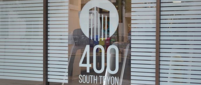 $2 million lobby renovation of 400 South Tryon now complete